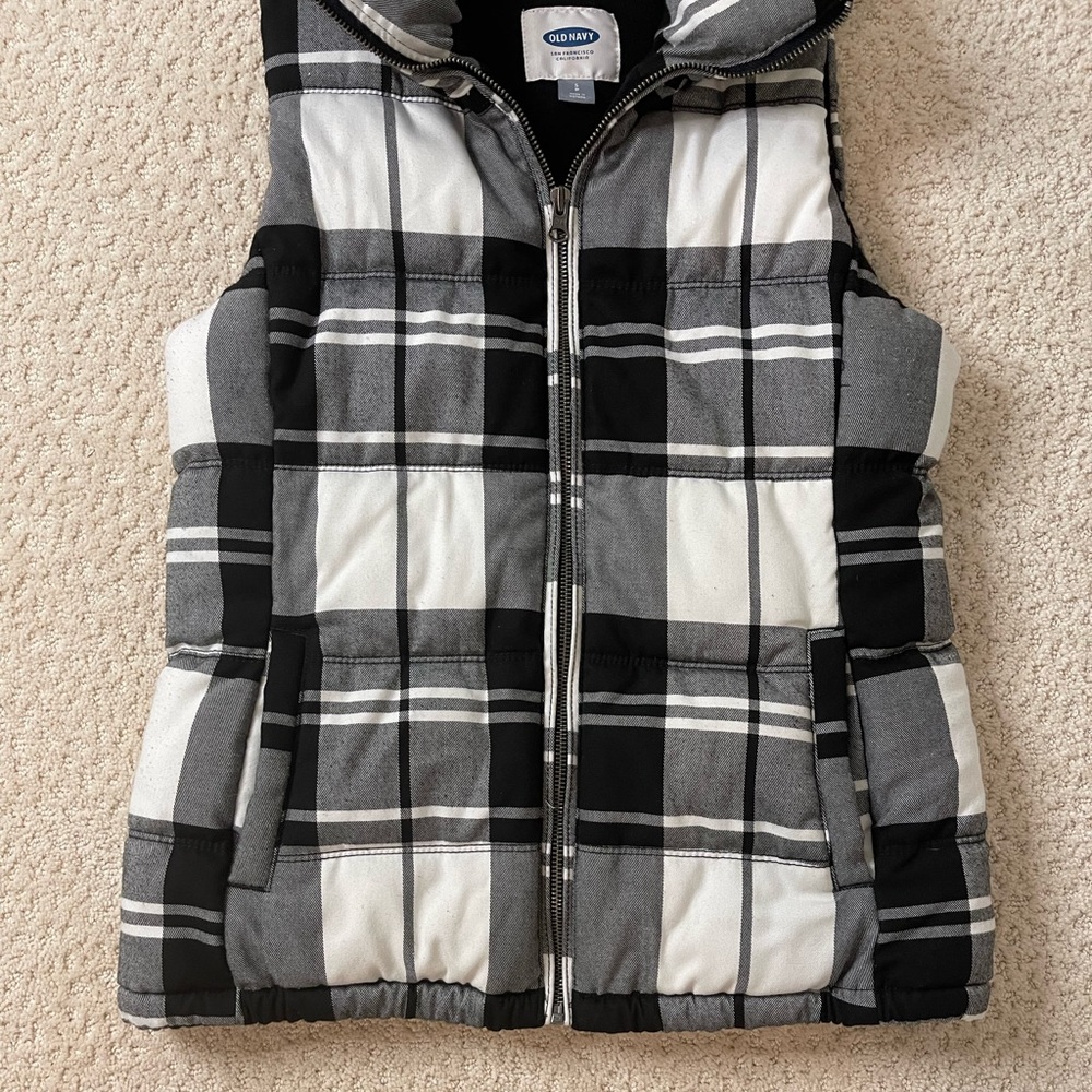 Plaid Puffer Vest - Picture 3 of 15